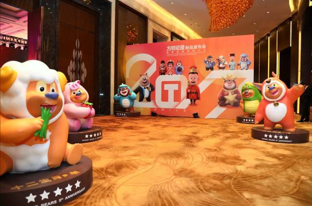 网页版登录入口-包含陇右暴熊队对阵胶东雪豹队,拳击巡回赛火力全开,门将神扑救主——轮换效果显现的词条